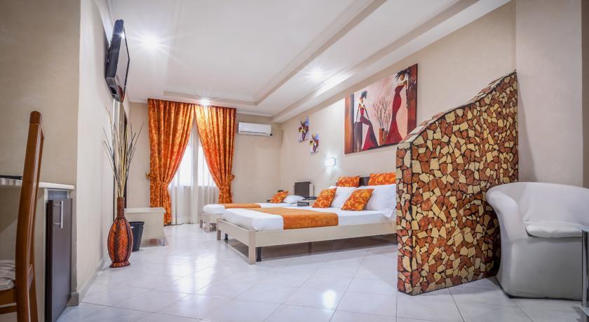 Hotel Daytona Palace كازوريا المظهر الخارجي الصورة