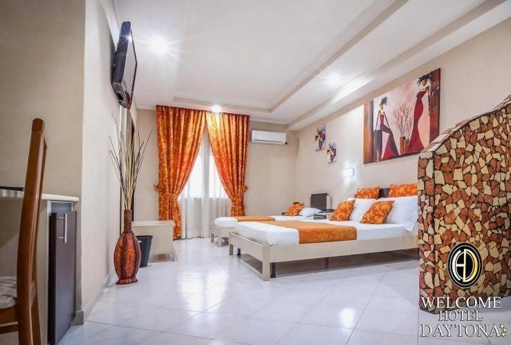 Hotel Daytona Palace كازوريا المظهر الخارجي الصورة